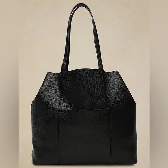 Banana Republic Large East West Basic Leather Tote | Carryall - Picture 2 of 16